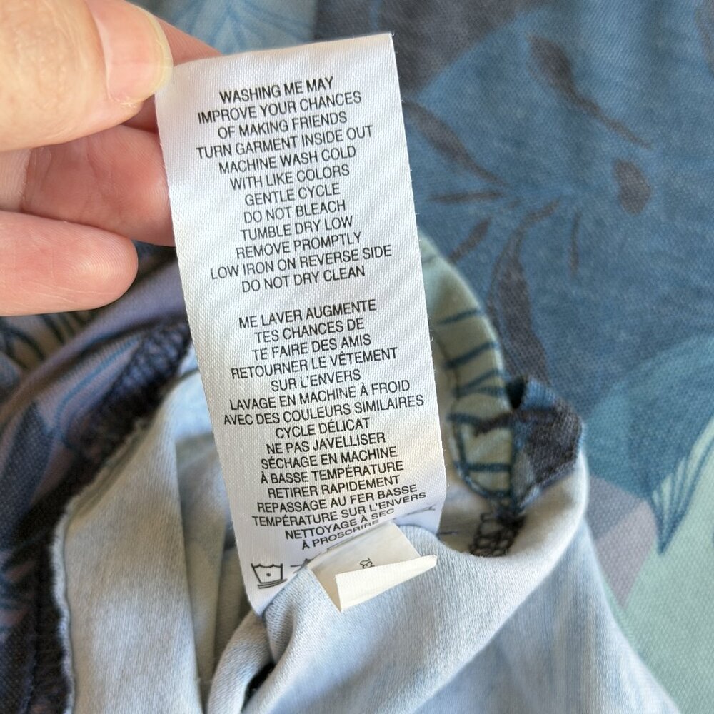 Travis Mathew Men's Featherweight Summer Polo S Total Eclipse Performance Golf - Picture 8 of 8